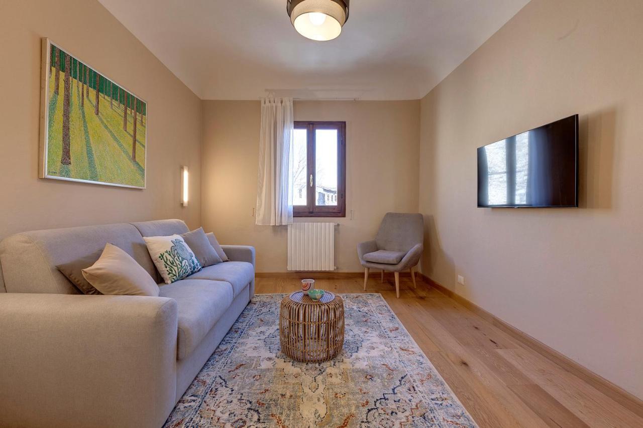 Woodie Apartment By Mamo Firenze Bagian luar foto